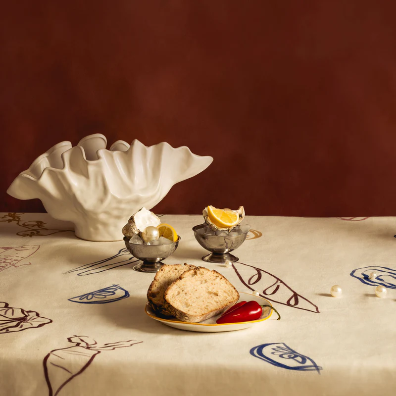 Dinner_Tablecloth_Editorial_Portrait_-_Resized